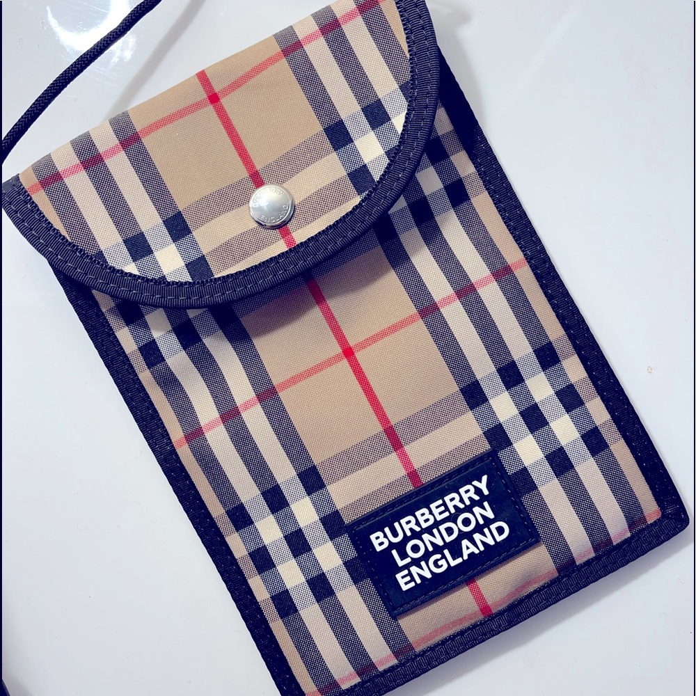 Burberry Vintage Check Phone Crossbody Bag: